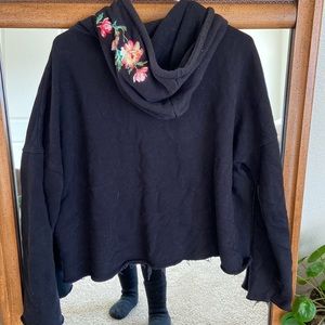 Black Cropped Embroidered Hoodie